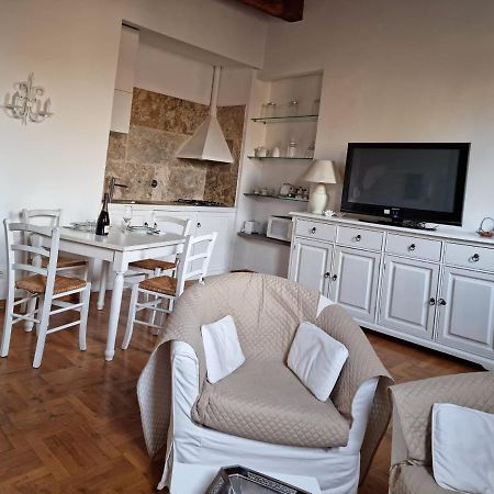 Appartamento San Frediano ฟลอเรนซ์ ภายนอก รูปภาพ