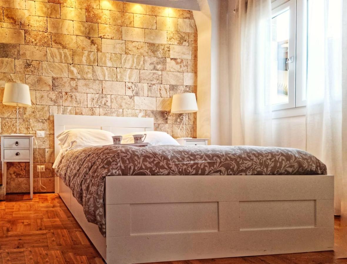 Appartamento San Frediano ฟลอเรนซ์ ภายนอก รูปภาพ
